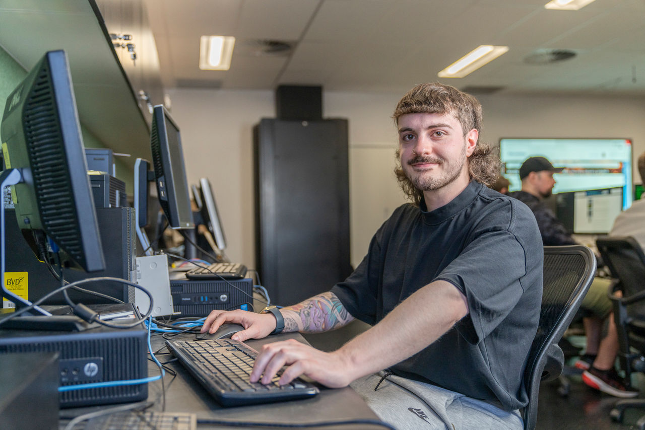 Bendigo TAFE cybersecurity student Connor
